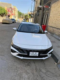 هیوندای ئەلەنترا
